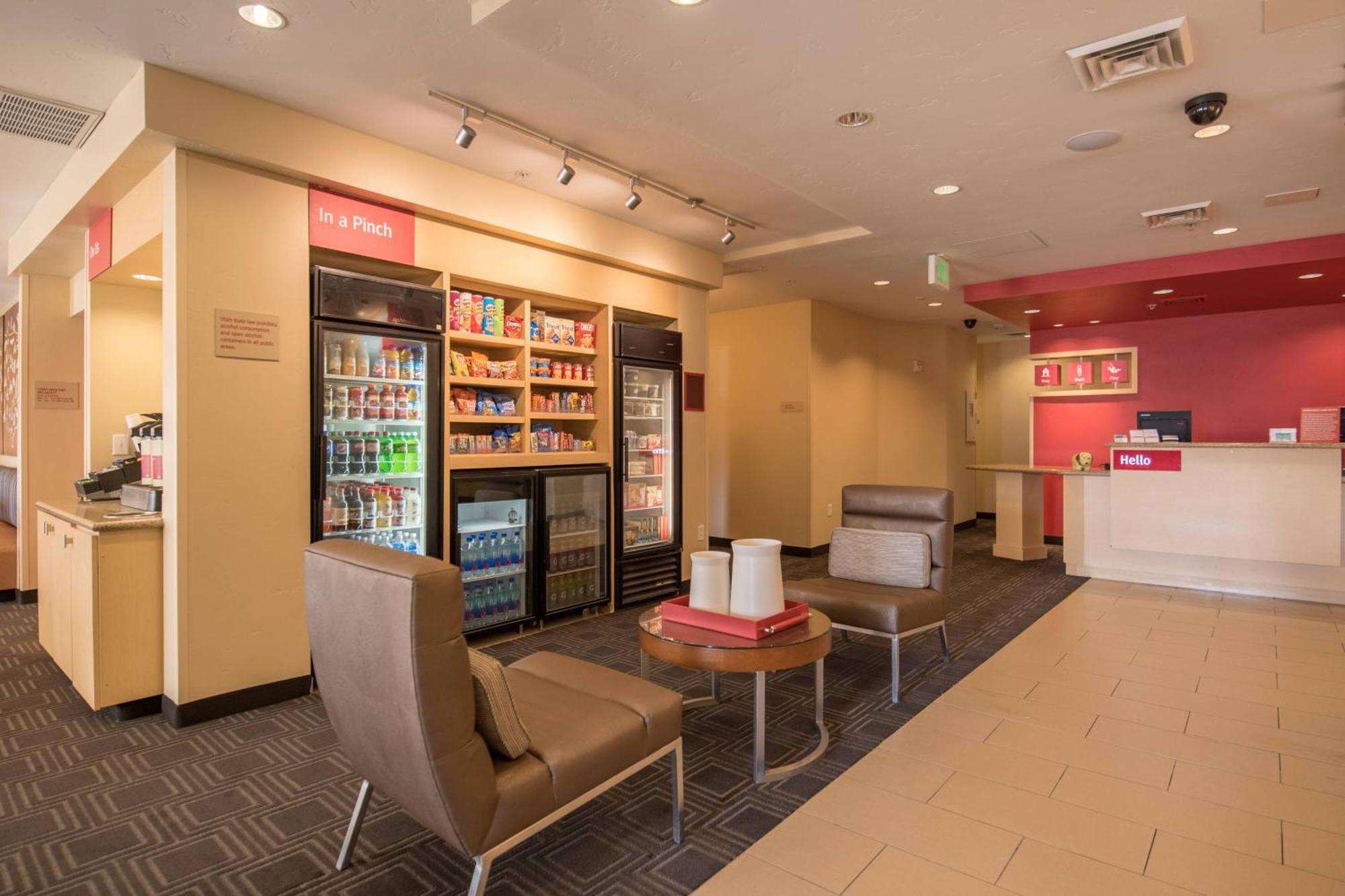 Towneplace Suites By Marriott Provo Orem Exterior foto